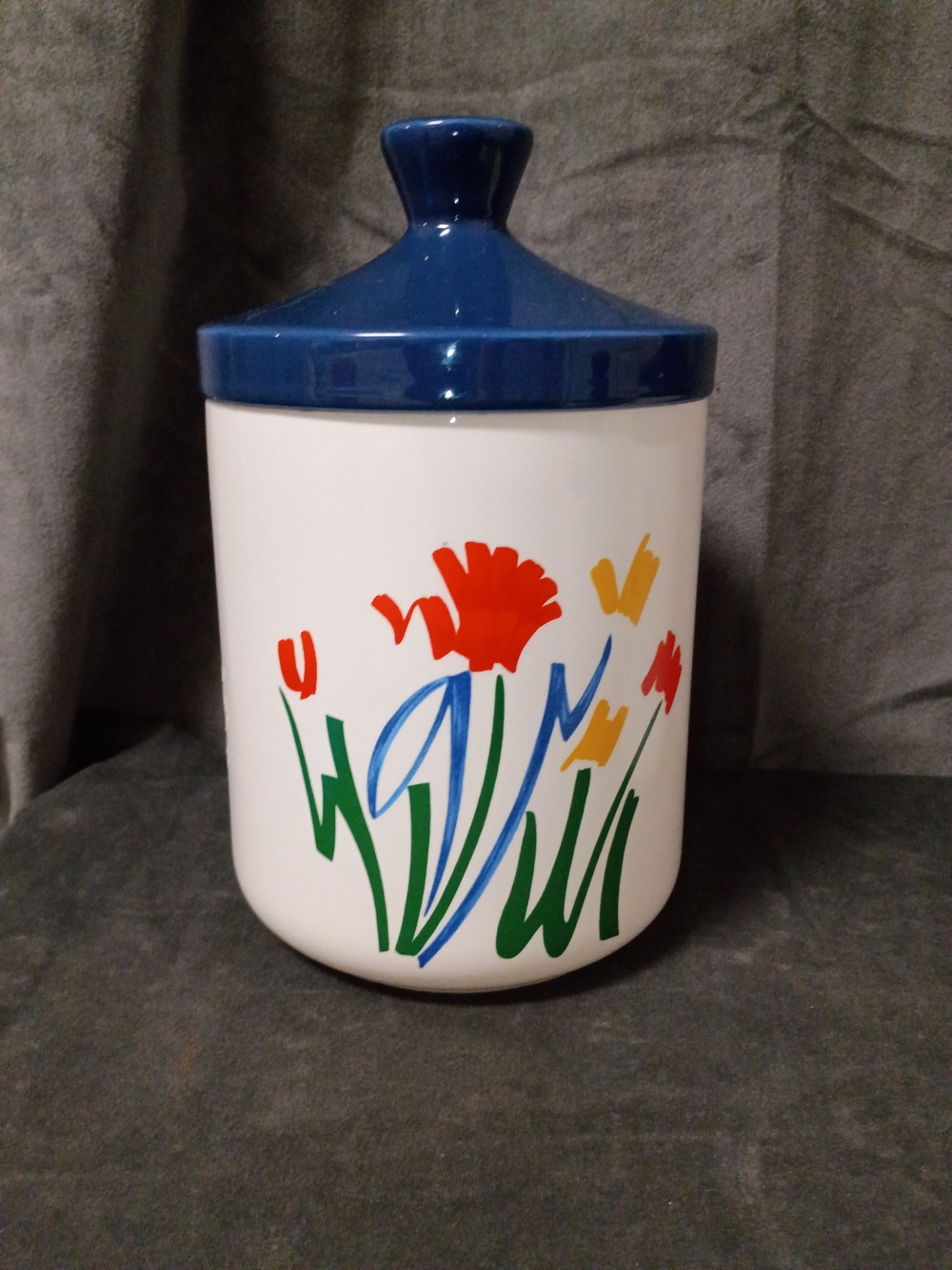 Vintage Set Of 3 Tulip Ceramic Canisters - Picture 2 of 12